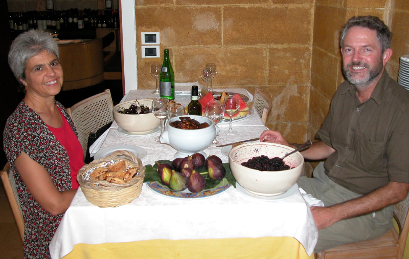 E&J020705 017_edited-1